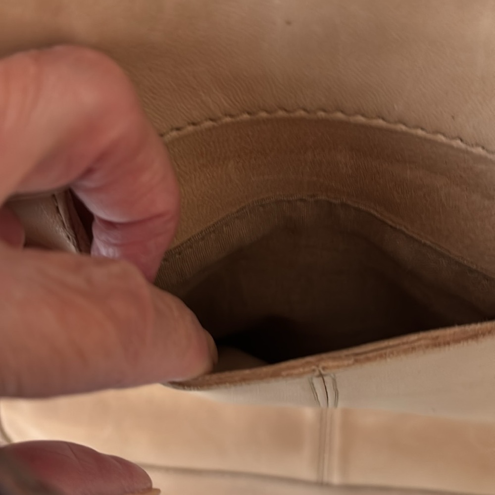 HOBO Beige Woven Tote Bag - Picture 8 of 10